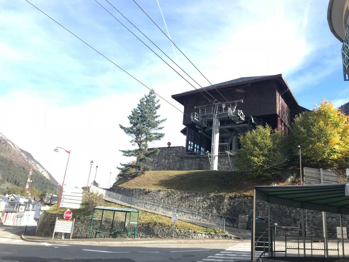 T2 + alcove 4 pers au pied du télécabine avec parking couvert Cauterets Exterior foto